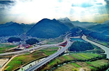 [云南網(wǎng)]云南省小磨、麻昭、江召三條國家高速公路順利竣工驗(yàn)收